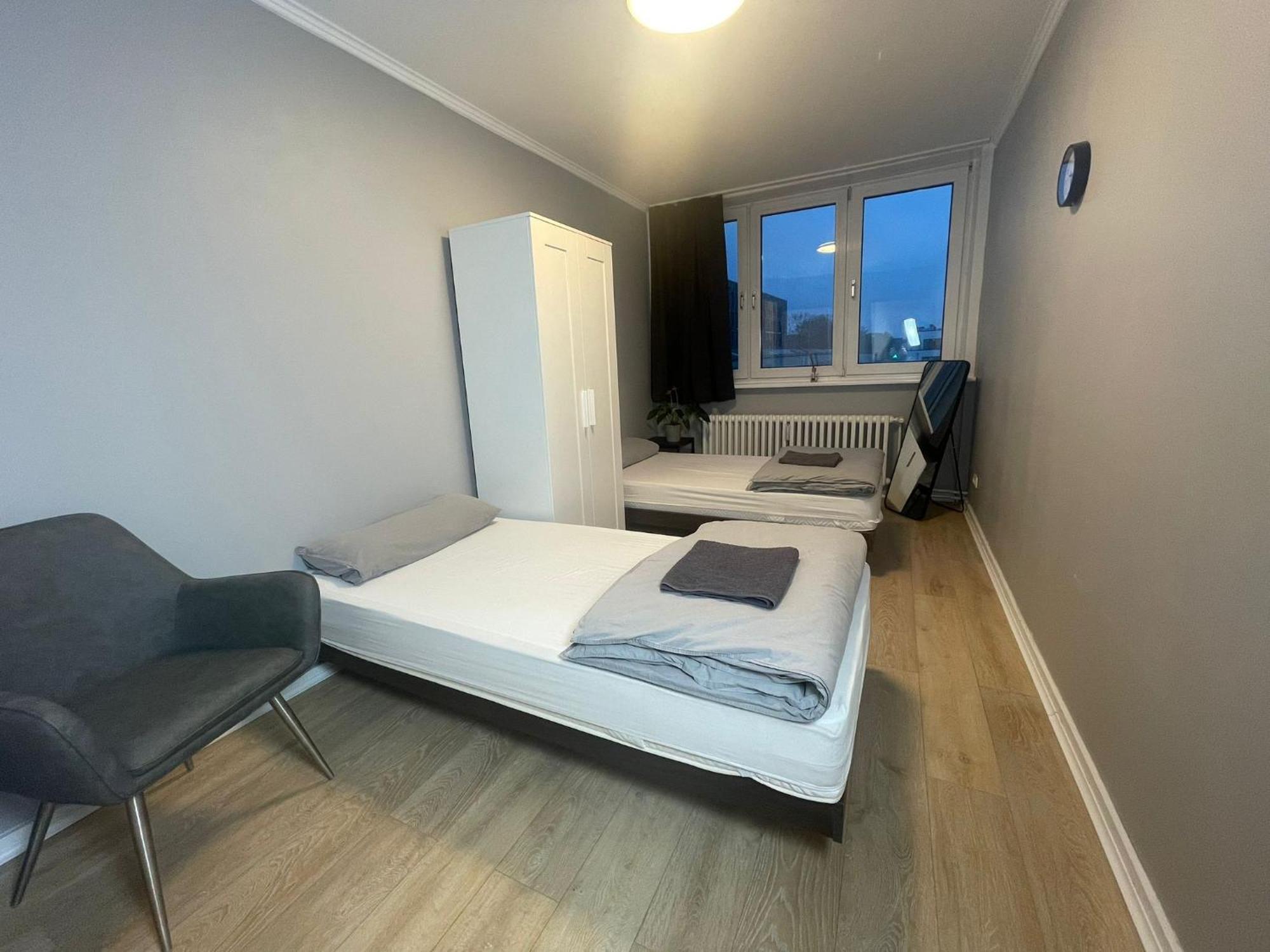 Simple Sleep Hostel Hamburg Exterior photo